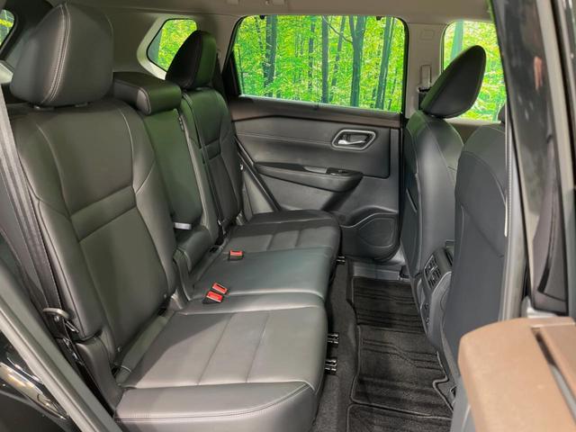 エクストレイル Ｇ　ｅ－４ＯＲＣＥ　１２．３型ナビ　全周囲カメラ　衝突被害軽減システム　プロパイロット　禁煙車　電動リアゲート　全席シートヒーター　コーナーセンサー　スマートキー　ＬＥＤヘッド　ＥＴＣ２．０（9枚目）