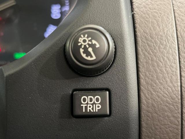 ランドクルーザープラド ＴＸ　Ｌパッケージ　４ＷＤ　サンルーフ　モデリスタエアロ　全周囲カメラ　純正ナビ付ＤＡ　セーフティセンス　レーダークルーズ　禁煙車　レザーシート　前席シートエアコン　コーナーセンサー　スマートキー　ＬＥＤヘッド（39枚目）