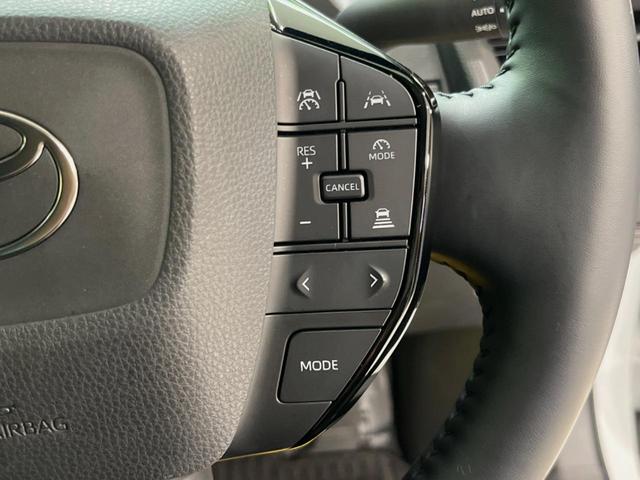 プリウス Ｚ　全周囲カメラ　純正１２型ナビ付ＤＡ　１００Ｖ電源　セーフティセンス　レーダークルーズ　禁煙　電動リアゲート　前席シートエアコン　パワーシート　コーナーセンサー　スマートキー　ＬＥＤヘッド　ＥＴＣ２．０（32枚目）