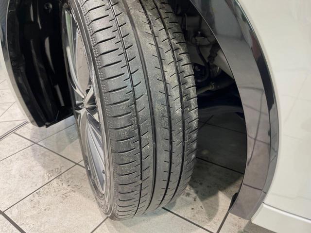 プリウス Ｚ　全周囲カメラ　純正１２型ナビ付ＤＡ　１００Ｖ電源　セーフティセンス　レーダークルーズ　禁煙　電動リアゲート　前席シートエアコン　パワーシート　コーナーセンサー　スマートキー　ＬＥＤヘッド　ＥＴＣ２．０（55枚目）