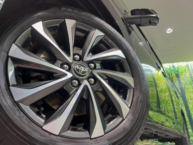 ヴォクシー Ｓ－Ｚ　メーカー１０．５型ナビ　禁煙車　両側電動スライドドア　パワーバックドア　シートヒーター　ステアリングヒーター　バックカメラ　純正１７インチアルミホイール　リアオートエアコン　衝突被害軽減システム（14枚目）