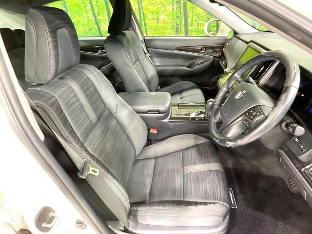 クラウンハイブリッド アスリートＳ　ブラックスタイル　純正ＨＤＤナビ　バックカメラ　Ｂｌｕｅｔｏｏｔｈ　レーダークルーズ　ドラレコ　パワーシート　前席シートヒーター　ＨＩＤヘッドライト　オートライト　コーナーセンサー　純正１８インチアルミ（9枚目）