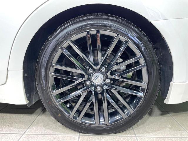 クラウンハイブリッド アスリートＳ　ブラックスタイル　純正ＨＤＤナビ　バックカメラ　Ｂｌｕｅｔｏｏｔｈ　レーダークルーズ　ドラレコ　パワーシート　前席シートヒーター　ＨＩＤヘッドライト　オートライト　コーナーセンサー　純正１８インチアルミ（23枚目）