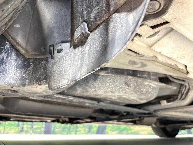 クラウンハイブリッド アスリートＳ　ブラックスタイル　純正ＨＤＤナビ　バックカメラ　Ｂｌｕｅｔｏｏｔｈ　レーダークルーズ　ドラレコ　パワーシート　前席シートヒーター　ＨＩＤヘッドライト　オートライト　コーナーセンサー　純正１８インチアルミ（35枚目）