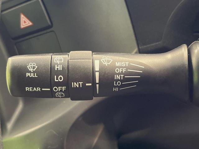 アクア Ｓ　９型ＳＤナビ　バックカメラ　禁煙車　スマートキー　シートヒーター　ビルトインＥＴＣ　オートライト　オートエアコン　Ｂｌｕｅｔｏｏｔｈ　ＤＶＤ再生　地デジ　電動格納ミラー　ドアバイザー（27枚目）