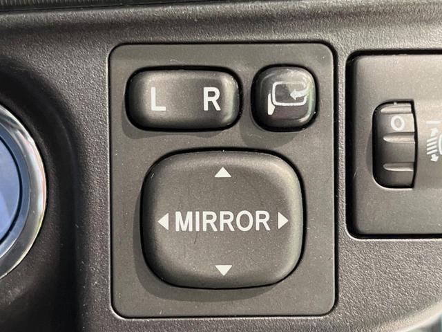 アクア Ｓ　９型ＳＤナビ　バックカメラ　禁煙車　スマートキー　シートヒーター　ビルトインＥＴＣ　オートライト　オートエアコン　Ｂｌｕｅｔｏｏｔｈ　ＤＶＤ再生　地デジ　電動格納ミラー　ドアバイザー（31枚目）