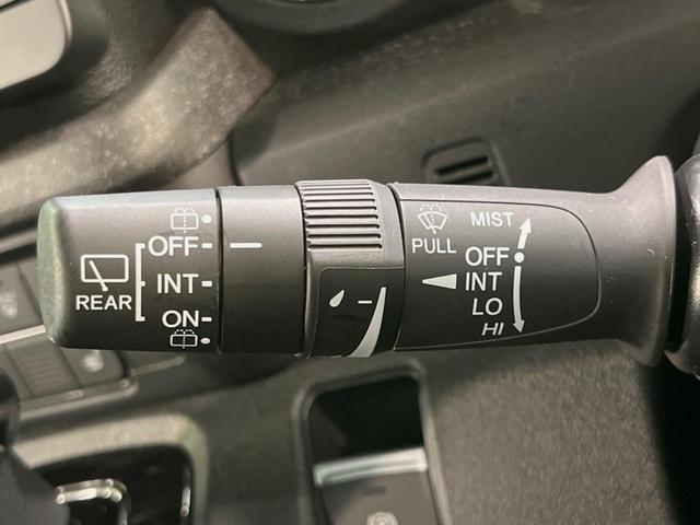 Ｎ－ＢＯＸカスタム ターボコーディネートスタイル　ターボ　後席モニター　純正９型ナビ　両側電動ドア　バックカメラ　ホンダセンシング　レーダークルーズ　禁煙車　ハーフレザーシート　シートヒーター　スマートキー　ＬＥＤヘッド　ＥＴＣ　オートハイビーム（32枚目）