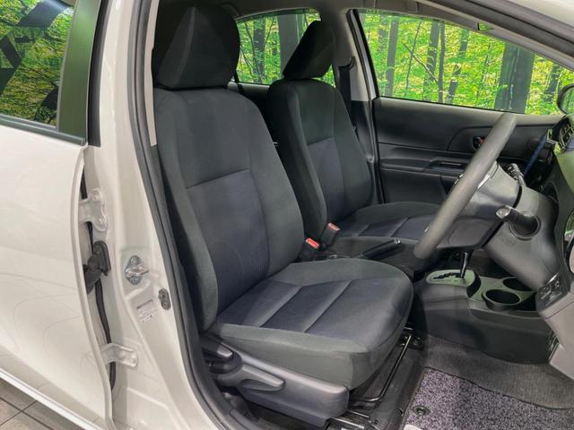 アクア Ｓ　セーフティセンス　ディスプレイオーディオ　禁煙車　スマートキー　ＥＴＣ　オートハイビーム　オートライト　オートエアコン　Ｂｌｕｅｔｏｏｔｈ　電動格納ミラー　ドアバイザー　プライバシーガラス（8枚目）