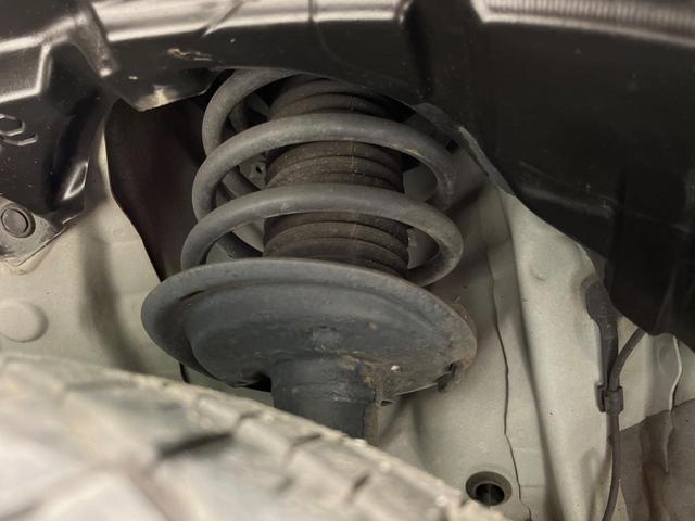 アクア Ｓ　セーフティセンス　ディスプレイオーディオ　禁煙車　スマートキー　ＥＴＣ　オートハイビーム　オートライト　オートエアコン　Ｂｌｕｅｔｏｏｔｈ　電動格納ミラー　ドアバイザー　プライバシーガラス（20枚目）