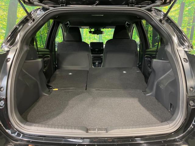 ヤリス ハイブリッドZ 純正8型ナビ付DA バックカメラ セーフティセンス レーダークルーズ 禁煙車 ドラレコ コーナーセンサー スマートキー LEDヘッド ETC シートヒーター オートライト オートエアコン(10枚目)