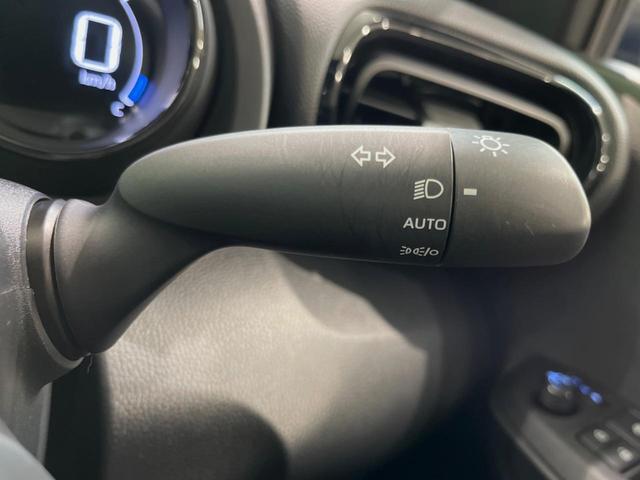 ヤリス ハイブリッドZ 純正8型ナビ付DA バックカメラ セーフティセンス レーダークルーズ 禁煙車 ドラレコ コーナーセンサー スマートキー LEDヘッド ETC シートヒーター オートライト オートエアコン(32枚目)
