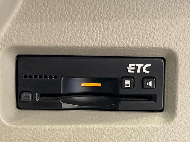 スペーシア Ｘ　電動スライドドア　全周囲カメラ　純正ナビ　禁煙車　シートヒーター　スマートキー　ビルトインＥＴＣ　オートエアコン　Ｂｌｕｅｔｏｏｔｈ　ＣＤ　ＤＶＤ再生　地デジ（5枚目）