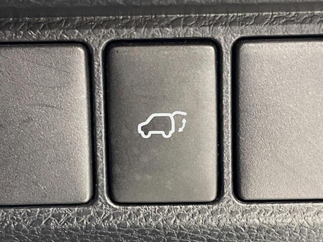 ハリアー プレミアム アドバンスドパッケージ サンルーフ フルエアロ 純正9型ナビ 全周囲カメラ JBLサウンド 衝突被害軽減システム レーダークルーズ 禁煙車 電動リアゲート ハーフレザーシート パワーシート コーナーセンサー スマートキー(8枚目)