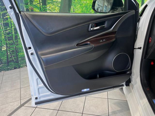 ハリアー プレミアム アドバンスドパッケージ サンルーフ フルエアロ 純正9型ナビ 全周囲カメラ JBLサウンド 衝突被害軽減システム レーダークルーズ 禁煙車 電動リアゲート ハーフレザーシート パワーシート コーナーセンサー スマートキー(41枚目)