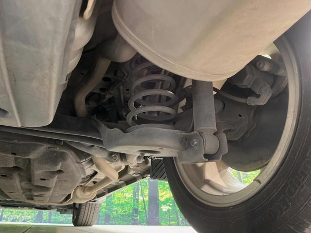 ヴェゼル ハイブリッドX 純正ナビ バックカメラ 衝突被害軽減システム 禁煙車 スマートキー LEDヘッド ルーフレール ビルトインETC クルコン 純正17インチアルミ オートライト オートエアコン Bluetooth CD(59枚目)