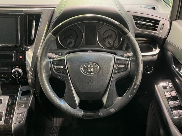 アルファード ２．５Ｓ　純正９型ＳＤナビ　後席モニター　両側電動ドア　クリアランスソナー　バックカメラ　禁煙車　スマートキー　ＬＥＤヘッド　ビルトインＥＴＣ　純正１８インチアルミ　オートライト（12枚目）