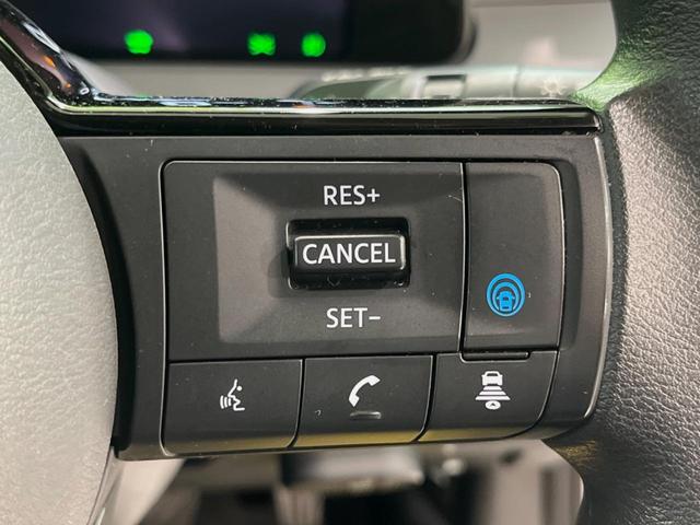 ノート Ｘ　メーカーナビ　全周囲カメラ　衝突被害軽減　レーダークルーズ　禁煙車　ドラレコ　コーナーセンサー　スマートキー　ＬＥＤヘッド　ＥＴＣ２．０　オートハイビーム　車線逸脱警報　オートライト　オートエアコン（5枚目）