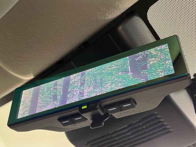 ノート Ｘ　メーカーナビ　全周囲カメラ　衝突被害軽減　レーダークルーズ　禁煙車　ドラレコ　コーナーセンサー　スマートキー　ＬＥＤヘッド　ＥＴＣ２．０　オートハイビーム　車線逸脱警報　オートライト　オートエアコン（7枚目）