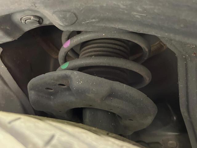 ノート Ｘ　メーカーナビ　全周囲カメラ　衝突被害軽減　レーダークルーズ　禁煙車　ドラレコ　コーナーセンサー　スマートキー　ＬＥＤヘッド　ＥＴＣ２．０　オートハイビーム　車線逸脱警報　オートライト　オートエアコン（20枚目）