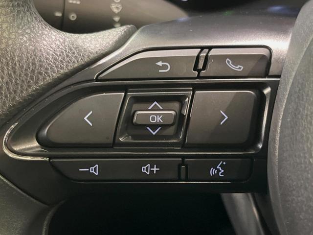 ヤリスクロス Ｘ　ＳＤナビ　バックカメラ　セーフティセンス　レーダークルーズ　禁煙車　コーナーセンサー　スマートキー　ＥＴＣ　オートハイビーム　オートライト　Ｂｌｕｅｔｏｏｔｈ　フルセグ　ドラレコ（32枚目）