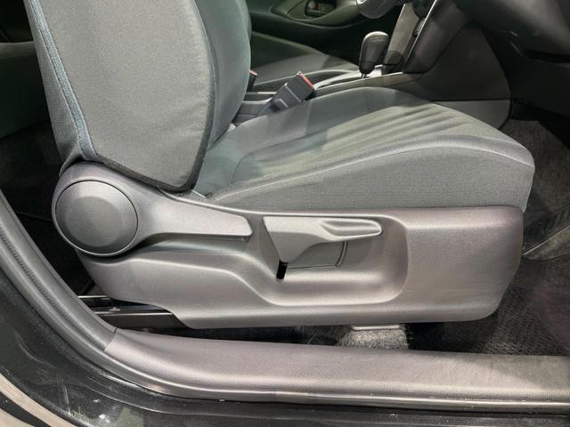 ヤリスクロス Ｘ　ＳＤナビ　バックカメラ　セーフティセンス　レーダークルーズ　禁煙車　コーナーセンサー　スマートキー　ＥＴＣ　オートハイビーム　オートライト　Ｂｌｕｅｔｏｏｔｈ　フルセグ　ドラレコ（37枚目）