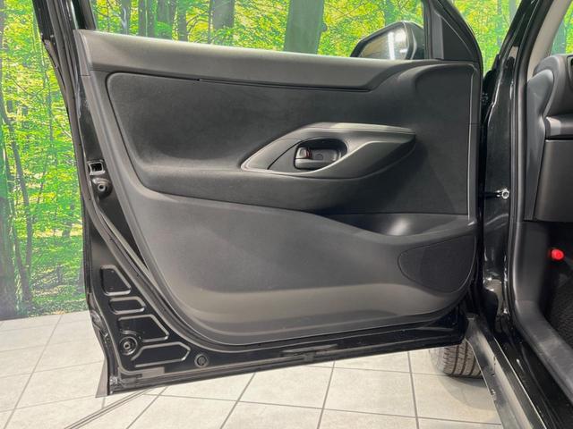 ヤリスクロス Ｘ　ＳＤナビ　バックカメラ　セーフティセンス　レーダークルーズ　禁煙車　コーナーセンサー　スマートキー　ＥＴＣ　オートハイビーム　オートライト　Ｂｌｕｅｔｏｏｔｈ　フルセグ　ドラレコ（41枚目）