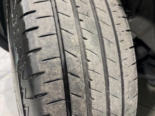 ヤリスクロス Ｘ　ＳＤナビ　バックカメラ　セーフティセンス　レーダークルーズ　禁煙車　コーナーセンサー　スマートキー　ＥＴＣ　オートハイビーム　オートライト　Ｂｌｕｅｔｏｏｔｈ　フルセグ　ドラレコ（52枚目）