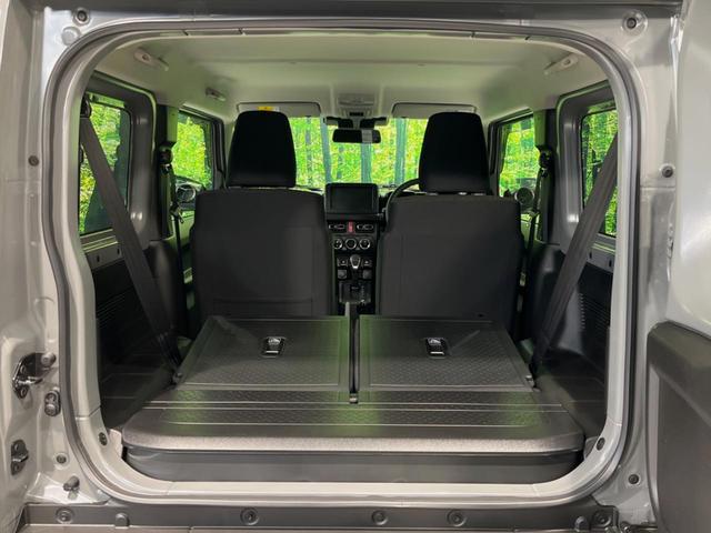 ジムニー ＸＣ　届出済未使用車　レーダークルーズ　コーナーセンサー　スマートキー　ＬＥＤヘッド　純正１６インチアルミ　オートハイビーム　車線逸脱警報　セーフティサポート　４ＷＤ　オートライト　オートエアコン（10枚目）