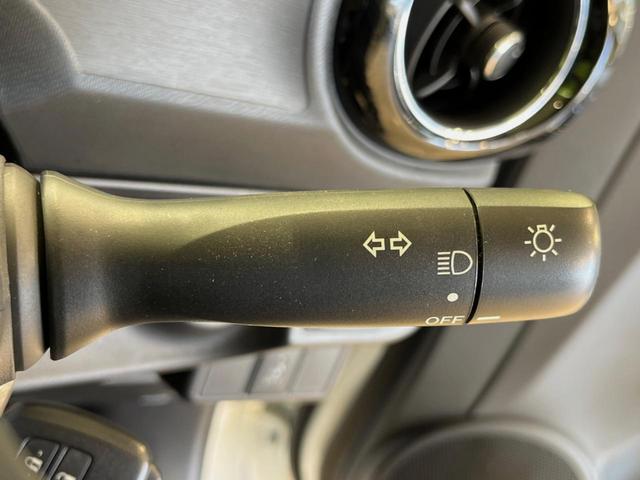 アクア Ｇ　純正ＳＤナビ　バックカメラ　禁煙車　クルーズコントロール　オートエアコン　ビルトインＥＴＣ　Ｂｌｕｅｔｏｏｔｈ　ＣＤ　地デジ（27枚目）