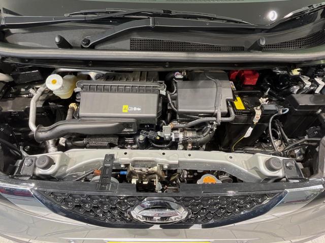 デイズ S エマージェンシーブレーキ コーナーセンサー 車線逸脱警報 禁煙車 ETC オートハイビーム オートライト リモコンキー CD再生 アイドリングストップ 電動格納ミラー ベンチシート(18枚目)