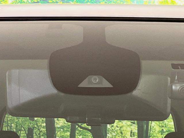 セレナ ｅ－パワー　Ｇ　純正１０型ナビ　アラウンドビューモニター　両側電動スライドドア　インテリジェントルームミラー　衝突被害軽減装置　合皮シート　ＬＥＤヘッドライト＆フォグランプ　プッシュスタート＆スマートキー　禁煙車（5枚目）