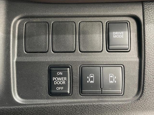 セレナ ｅ－パワー　Ｇ　純正１０型ナビ　アラウンドビューモニター　両側電動スライドドア　インテリジェントルームミラー　衝突被害軽減装置　合皮シート　ＬＥＤヘッドライト＆フォグランプ　プッシュスタート＆スマートキー　禁煙車（7枚目）