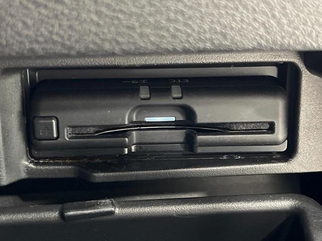 セレナ ｅ－パワー　Ｇ　純正１０型ナビ　アラウンドビューモニター　両側電動スライドドア　インテリジェントルームミラー　衝突被害軽減装置　合皮シート　ＬＥＤヘッドライト＆フォグランプ　プッシュスタート＆スマートキー　禁煙車（28枚目）