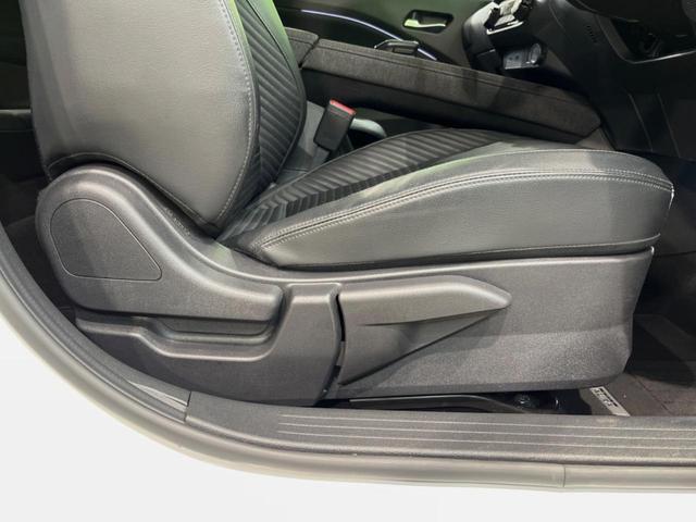 オーラ Ｇ　レザーエディション　純正９型メモリーナビ　全周囲カメラ　エマージェンシーブレーキ　プロパイロット　禁煙車　コーナーセンサー　スマートキー　ＬＥＤヘッド　ＥＴＣ２．０　ドラレコ　オートハイビーム　オートエアコン（44枚目）