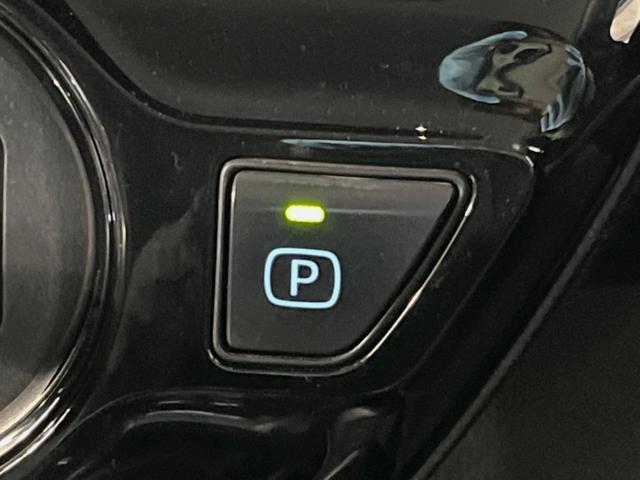 プリウス Sツーリングセレクション モデリスタエアロ 純正9型SDナビ バックカメラ 衝突被害軽減システム レーダークルーズ 禁煙車 コーナーセンサー シートヒーター スマートキー LEDヘッド ETC2.0 純正17インチアルミ(22枚目)