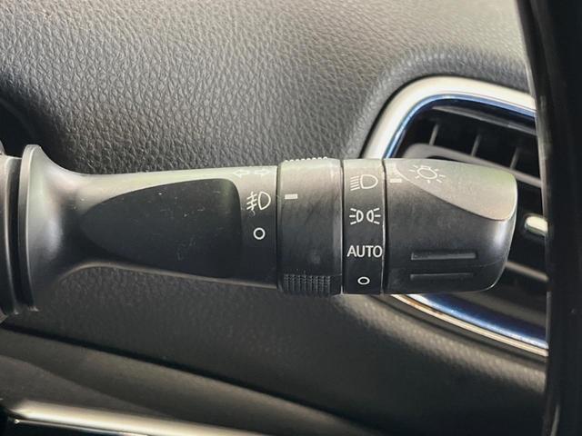 プリウス Sツーリングセレクション モデリスタエアロ 純正9型SDナビ バックカメラ 衝突被害軽減システム レーダークルーズ 禁煙車 コーナーセンサー シートヒーター スマートキー LEDヘッド ETC2.0 純正17インチアルミ(35枚目)