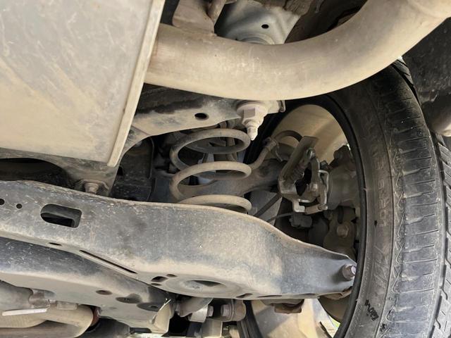 プリウス Sツーリングセレクション モデリスタエアロ 純正9型SDナビ バックカメラ 衝突被害軽減システム レーダークルーズ 禁煙車 コーナーセンサー シートヒーター スマートキー LEDヘッド ETC2.0 純正17インチアルミ(55枚目)