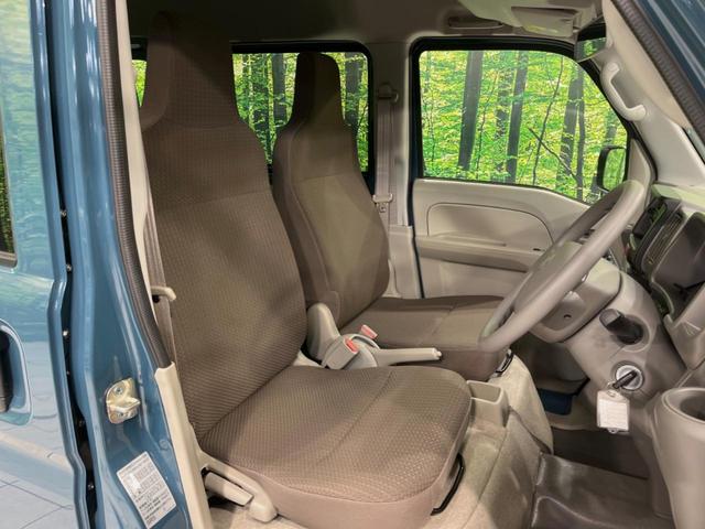 エブリイ PAリミテッド 届出済未使用車 衝突被害軽減システム 車線逸脱警報 オートハイビーム オートライト アイドリングストップ リモコンキー 盗難防止装置(8枚目)