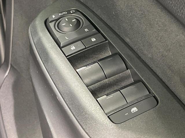 ヤリスクロス ハイブリッドZ モデリスタエアロ 純正ナビ機能付ディスプレイオーディオ 全周囲カメラ 衝突被害軽減システム レーダークルーズ 禁煙車 ハーフレザーシート パワーシート コーナーセンサー LEDヘッド ETC ドラレコ(38枚目)