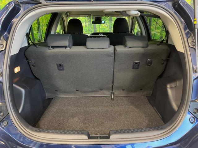 アクア Sスタイルブラック 純正ナビ バックカメラ 衝突被害軽減システム 禁煙車 コーナーセンサー スマートキー オートハイビーム オートライト オートエアコン Bluetooth CD再生 地デジ(32枚目)