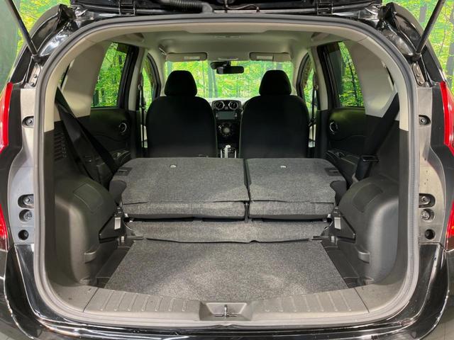 ノート ｅ－パワー　Ｘ　純正ナビ　バックカメラ　衝突被害軽減システム　禁煙車　スマートキー　ＬＥＤヘッド　ＥＴＣ　純正１５インチアルミ　オートライト　オートエアコン　Ｂｌｕｅｔｏｏｔｈ　ＣＤ／ＤＶＤ再生　フルセグ（10枚目）