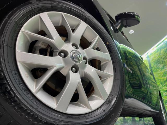 ノート ｅ－パワー　Ｘ　純正ナビ　バックカメラ　衝突被害軽減システム　禁煙車　スマートキー　ＬＥＤヘッド　ＥＴＣ　純正１５インチアルミ　オートライト　オートエアコン　Ｂｌｕｅｔｏｏｔｈ　ＣＤ／ＤＶＤ再生　フルセグ（13枚目）