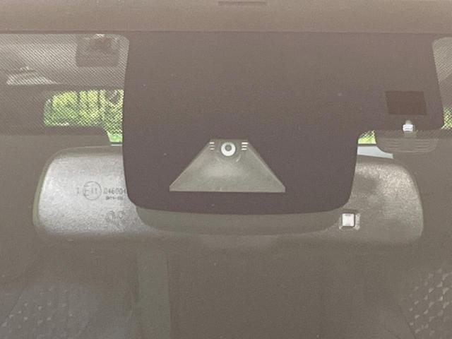 プリウス Sセーフティプラス 純正9型SDナビ バックカメラ セーフティセンス レーダークルーズ 禁煙車 コーナーセンサー スマートキー LEDヘッド ビルトインETC 純正15インチアルミ オートハイビーム パークアシスト(5枚目)