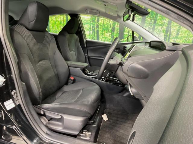 プリウス Sセーフティプラス 純正9型SDナビ バックカメラ セーフティセンス レーダークルーズ 禁煙車 コーナーセンサー スマートキー LEDヘッド ビルトインETC 純正15インチアルミ オートハイビーム パークアシスト(8枚目)