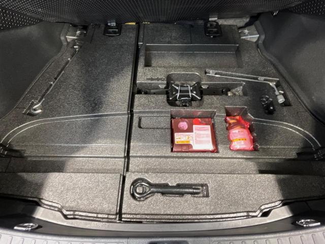 プリウス Sセーフティプラス 純正9型SDナビ バックカメラ セーフティセンス レーダークルーズ 禁煙車 コーナーセンサー スマートキー LEDヘッド ビルトインETC 純正15インチアルミ オートハイビーム パークアシスト(41枚目)