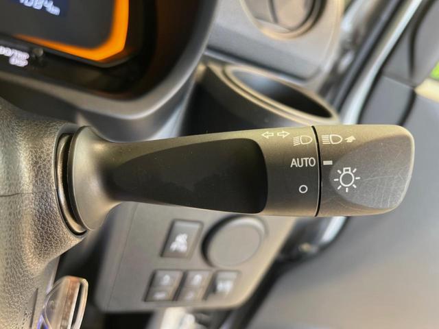 ミライース L SAIII 衝突被害軽減システム 禁煙車 コーナーセンサー オートハイビーム オートライト CDオーディオ アイドリングストップ 車線逸脱警報 ドアバイザー(5枚目)