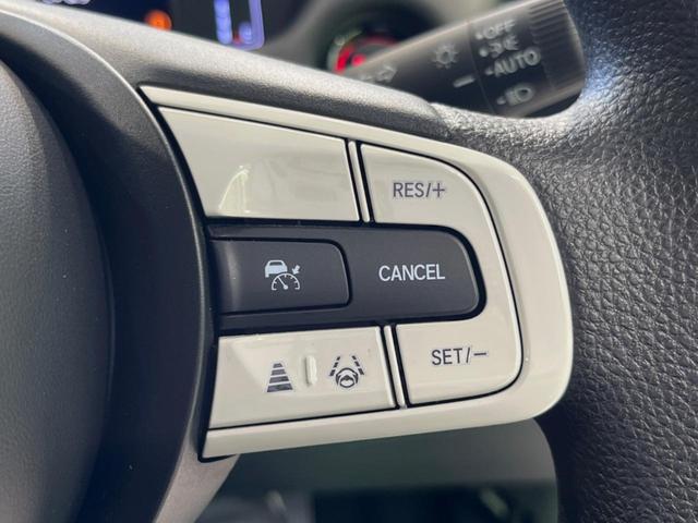 フィット ホーム 純正8型SDナビ バックカメラ 衝突被害軽減システム レーダークルーズ 禁煙車 ハーフレザーシート コーナーセンサー スマートキー LEDヘッド ビルトインETC オートハイビーム 車線逸脱警報(5枚目)