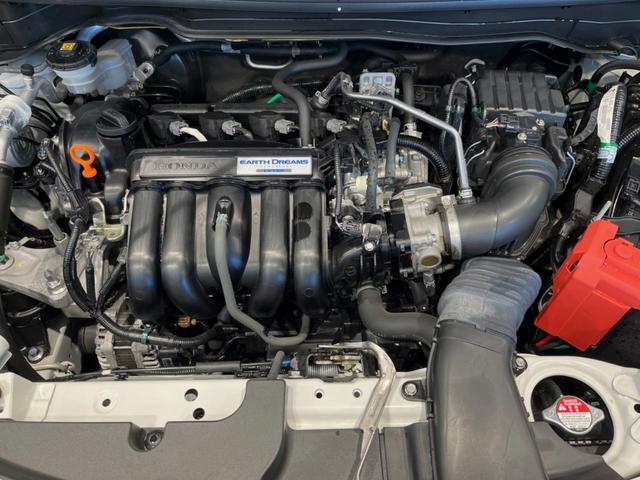 フィット ホーム 純正8型SDナビ バックカメラ 衝突被害軽減システム レーダークルーズ 禁煙車 ハーフレザーシート コーナーセンサー スマートキー LEDヘッド ビルトインETC オートハイビーム 車線逸脱警報(20枚目)