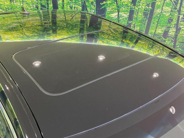 クラウン ２．５アスリート　アニバーサリーエディション　モデリスタエアロ　サンルーフ　メーカーナビ　バックカメラ　禁煙車　レザーシート　前席シートヒーター　スマートキー　ＨＩＤヘッド　ビルトインＥＴＣ　クルコン　純正１８インチアルミ　オートライト（4枚目）