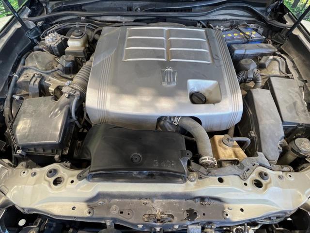 クラウン ２．５アスリート　アニバーサリーエディション　モデリスタエアロ　サンルーフ　メーカーナビ　バックカメラ　禁煙車　レザーシート　前席シートヒーター　スマートキー　ＨＩＤヘッド　ビルトインＥＴＣ　クルコン　純正１８インチアルミ　オートライト（18枚目）